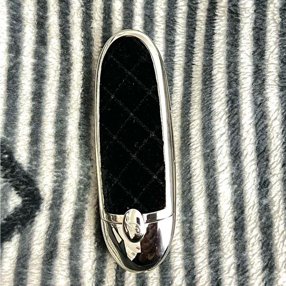 GUERLAIN Other - GUERLAIN Rouge G Refillable Lipstick Case (Black Velvet)